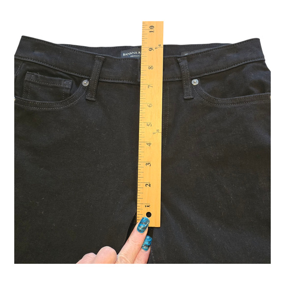 Banana Republic Jeans Womens Size 26P Black Mid-Rise Skinny Cropped Rock Casual - Picture 10 of 11
